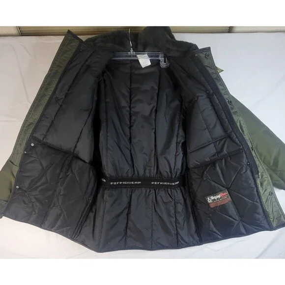 VTG NWT Refrigiwear Insulated Jacket Mens L Green Faux Fur Collar Made In USA Men